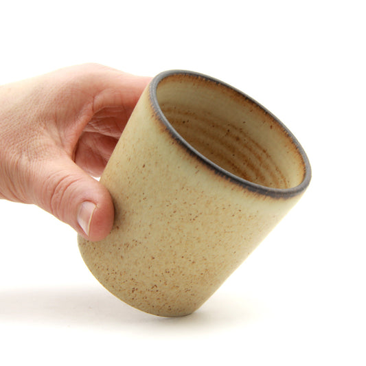 DR M2 – Americano Krus – Caramelo