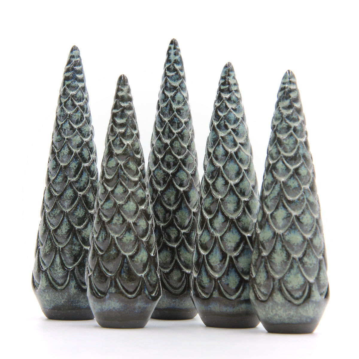 Black Pine — Sort/Blå Grantræ