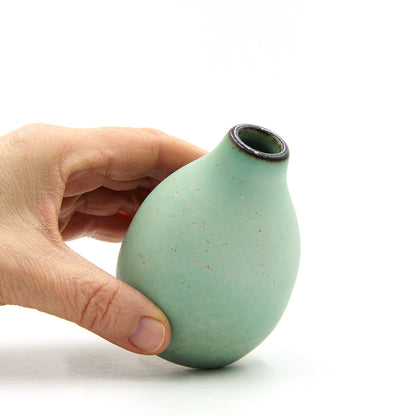 Dark Rim vase #1106